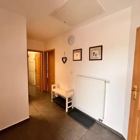 žlutý Dům Appartamento