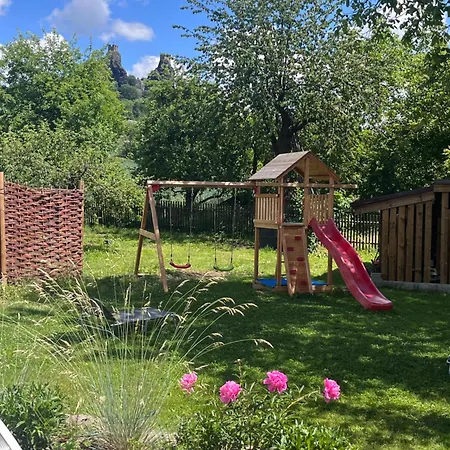 Appartamento žlutý Dům *