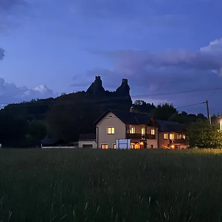 Appartamento žlutý Dům *