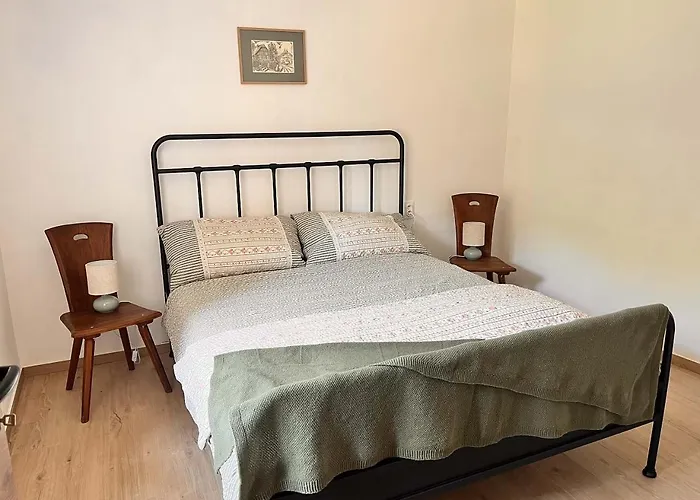 Zluty Dum Troskovice